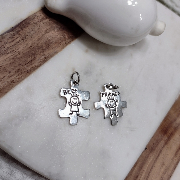 SALE! Pair of Sterling Silver Best Friends Puzzle Charms Necklace Bracelet - Picture 5 of 6